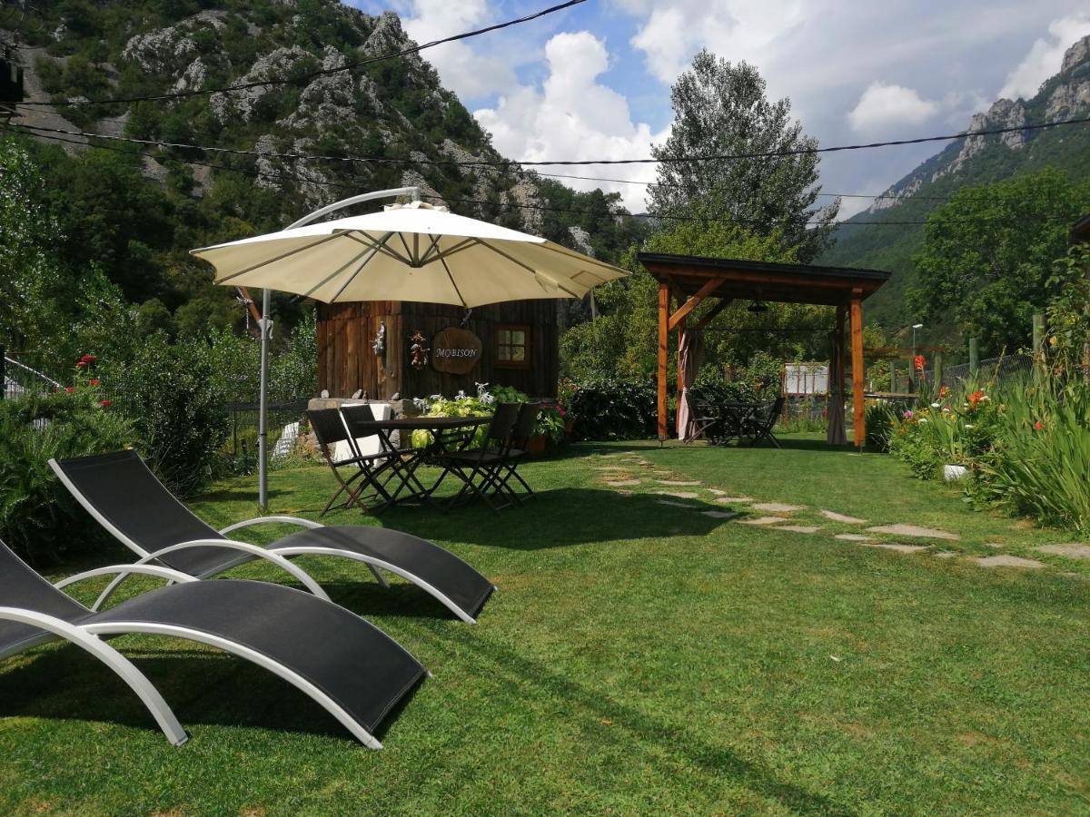 Apartamentos Mobison Salinas de Bielsa Kültér fotó