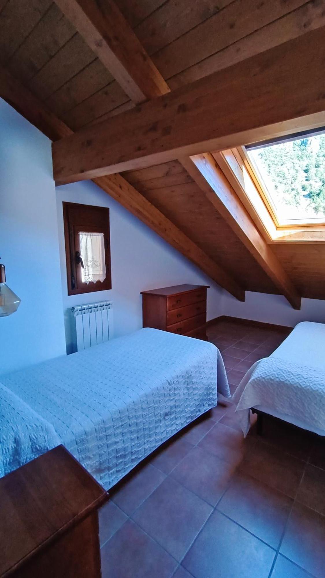 Apartamentos Mobison Salinas de Bielsa Kültér fotó