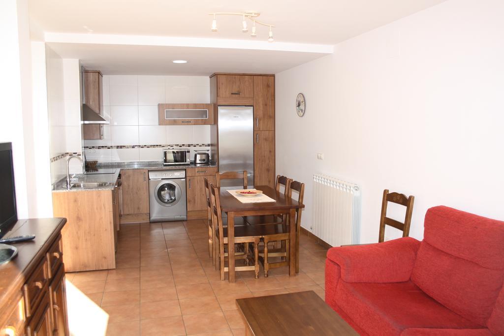Apartamentos Mobison Salinas de Bielsa Kültér fotó